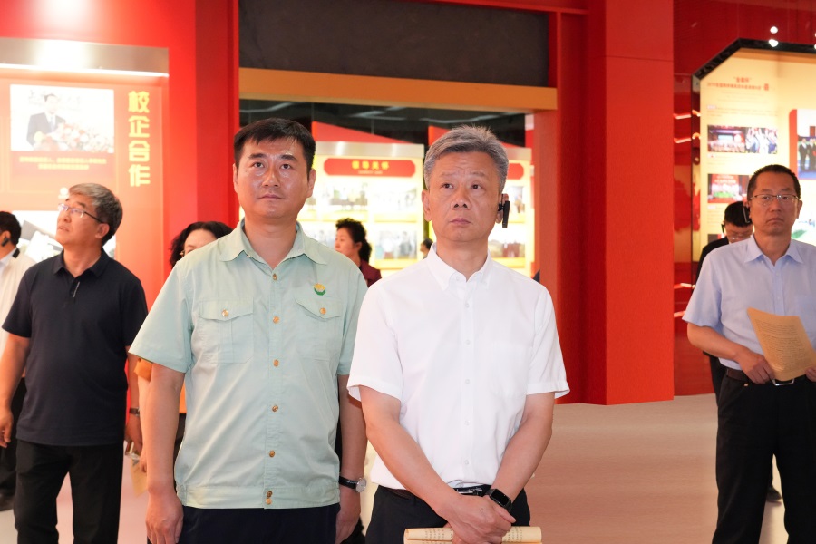 202406261719381036276041.jpg 2024.06.23全國政協委員、省政協副主席、民盟甘肅省委會主委劉仲奎蒞臨金徽股份調研.jpg