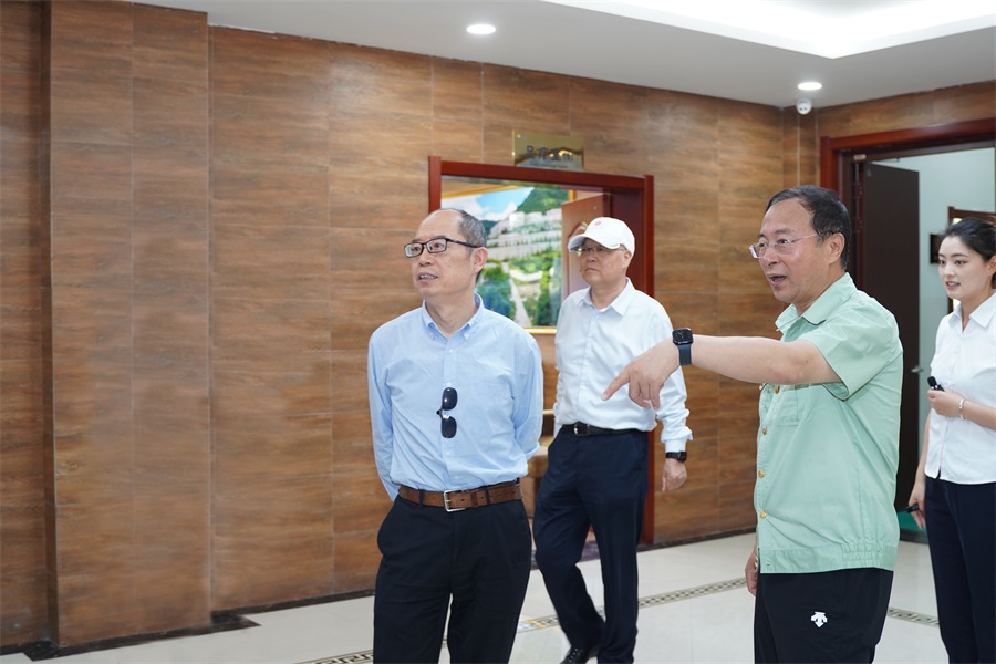 202406261719381100871470.jpg 2024.06.23重慶市政協副主席、民盟市委會主委杜惠平蒞臨金徽股份調研.jpg