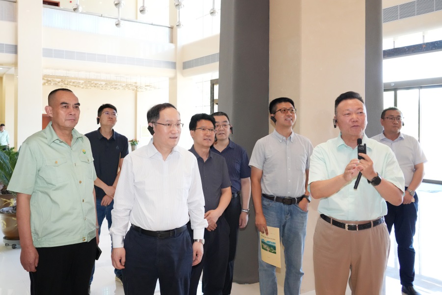 202406261719383918916710.jpg 2024.06.22自然資源部礦產資源保護監督司司長薄志平蒞臨金徽股份指導工作.jpg