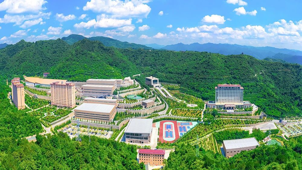 202508281756345407193436.jpg 2.jpg